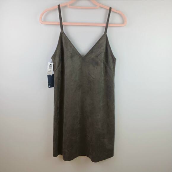 Aritzia Wilfred Free SZ XS Viviienne Dress Dark Olive Faux Suede NWT $138 - Picture 3 of 5